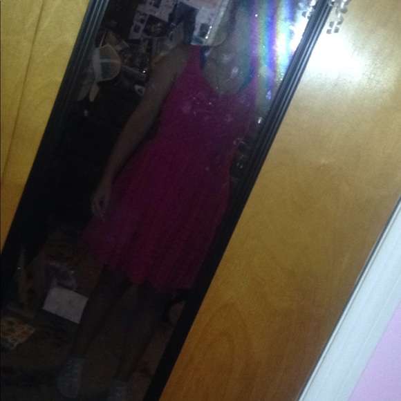 Pink dress - Picture 1 of 4